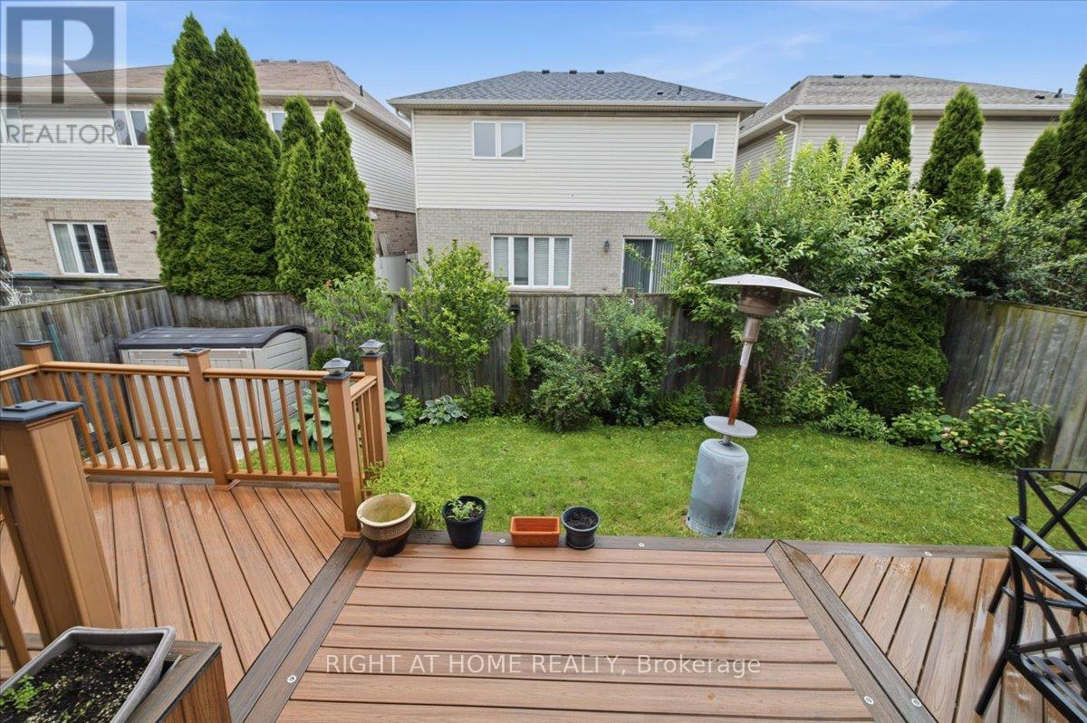 15 WILLOWBANKS TERRACE - 38