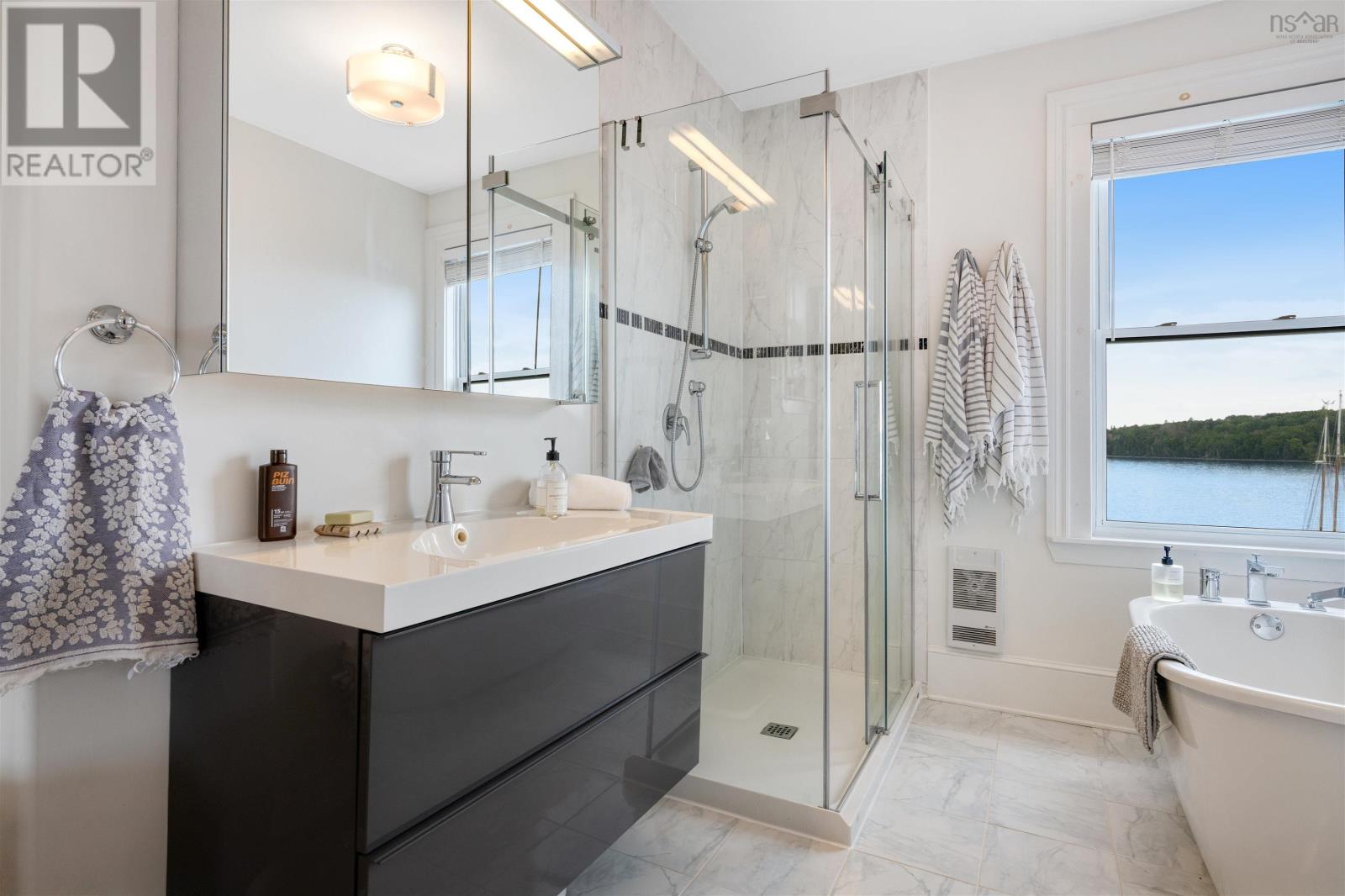 268 Montague Street - 27