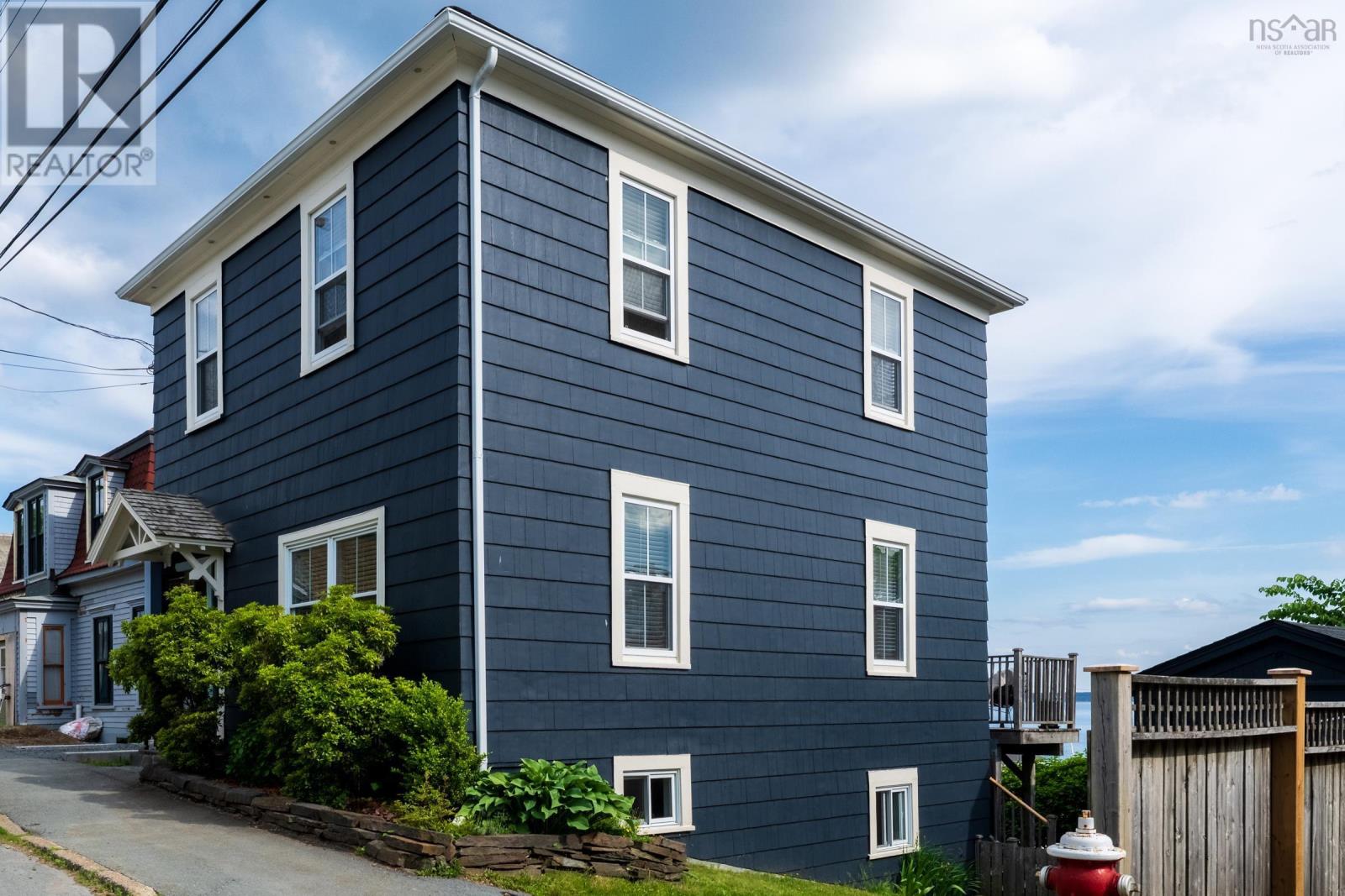 268 Montague Street - 1