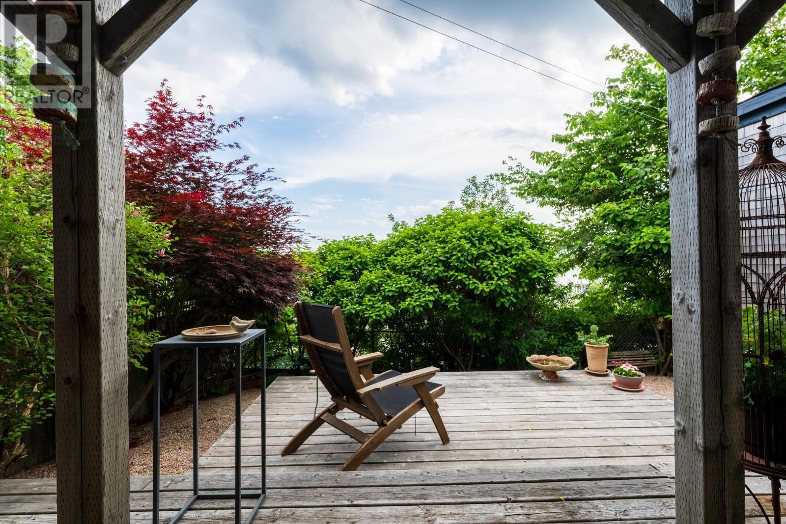 268 Montague Street - 33
