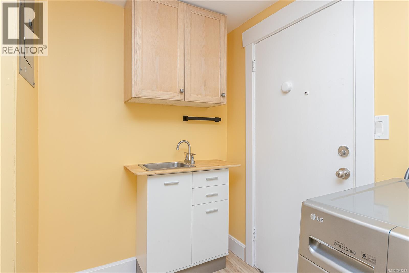 5934 Highland Ave - 13