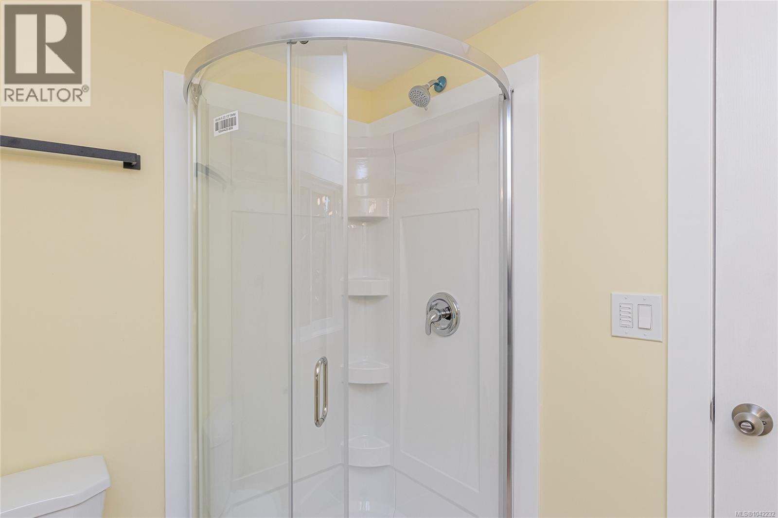 5934 Highland Ave - 17