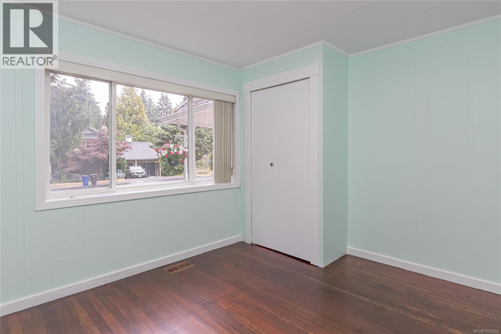 5934 Highland Ave - 18