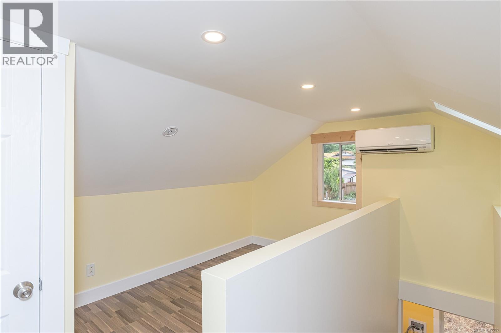 5934 Highland Ave - 20