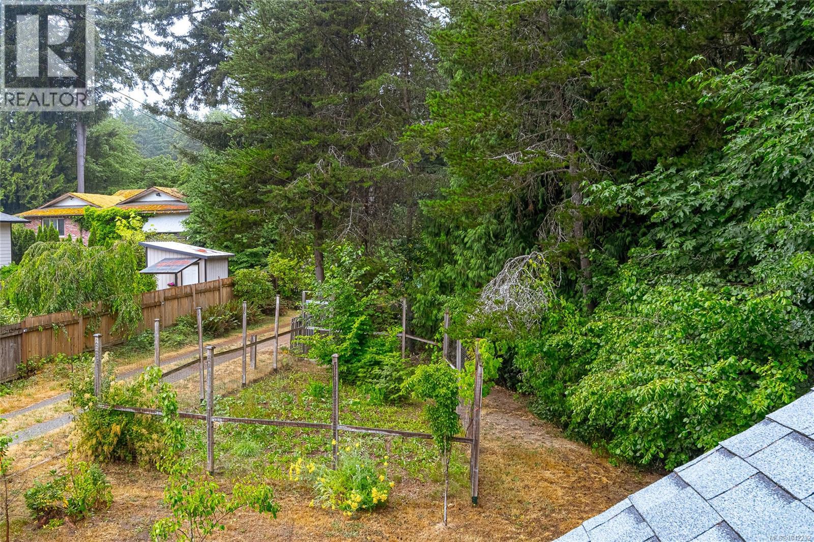 5934 Highland Ave - 29