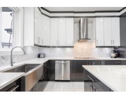 7719 155 Street, Surrey, BC V3S1C2 Photo 9