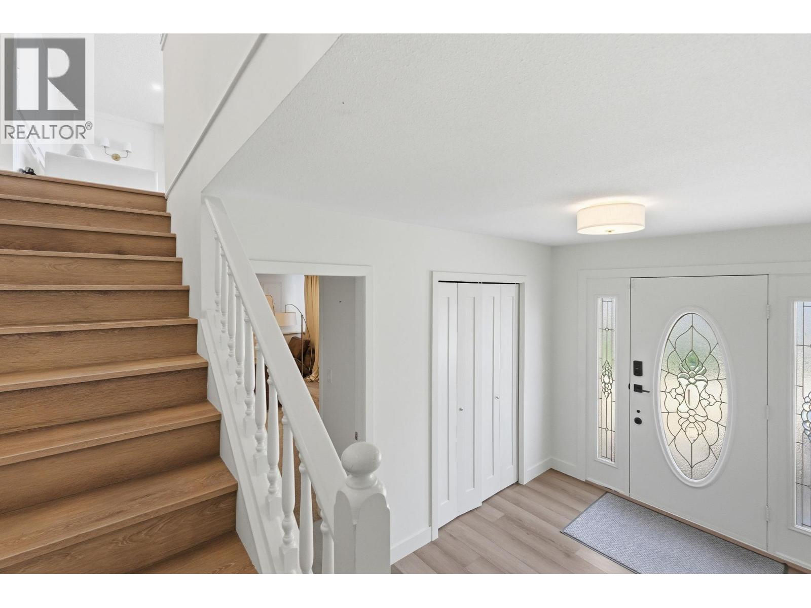 8913 JUBILEE Drive - 32