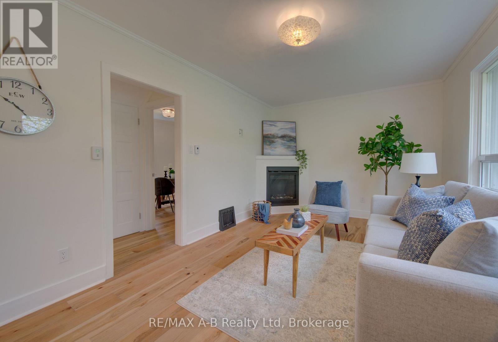 34 SOMERSET STREET - 6