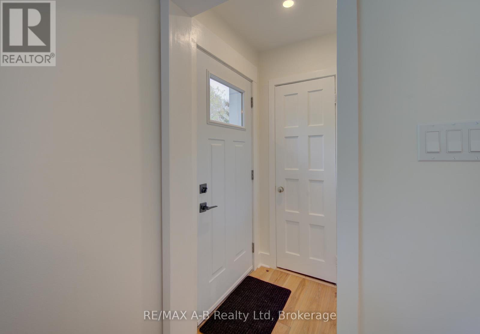 34 SOMERSET STREET - 5