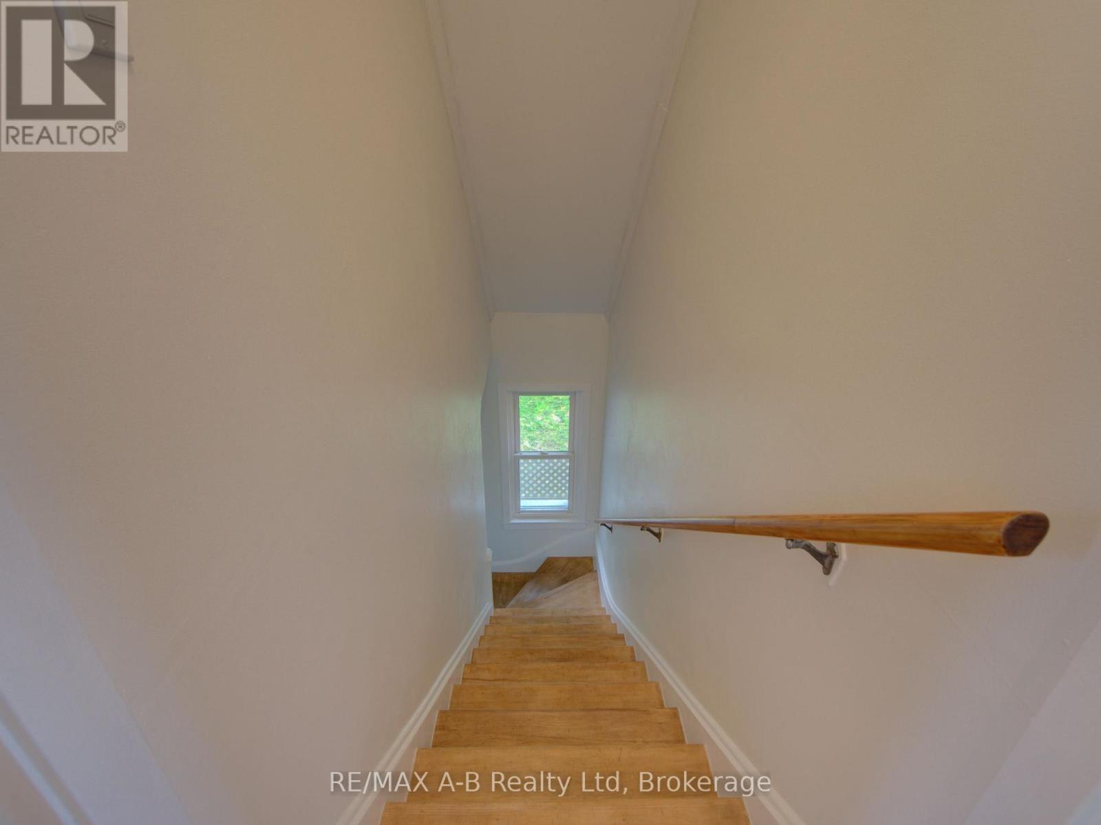 34 SOMERSET STREET - 18