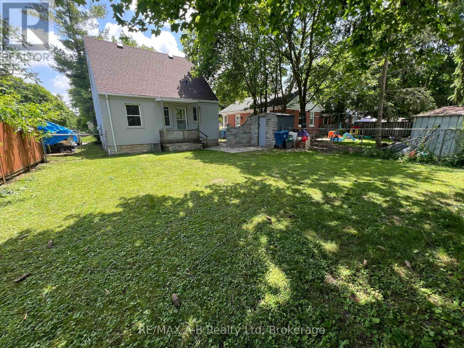 34 SOMERSET STREET - 36
