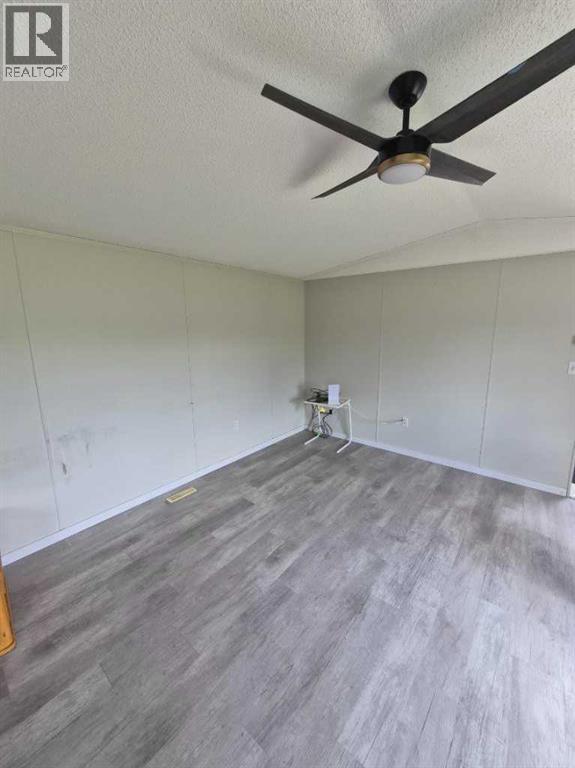 734045 Range Road 112 - 6