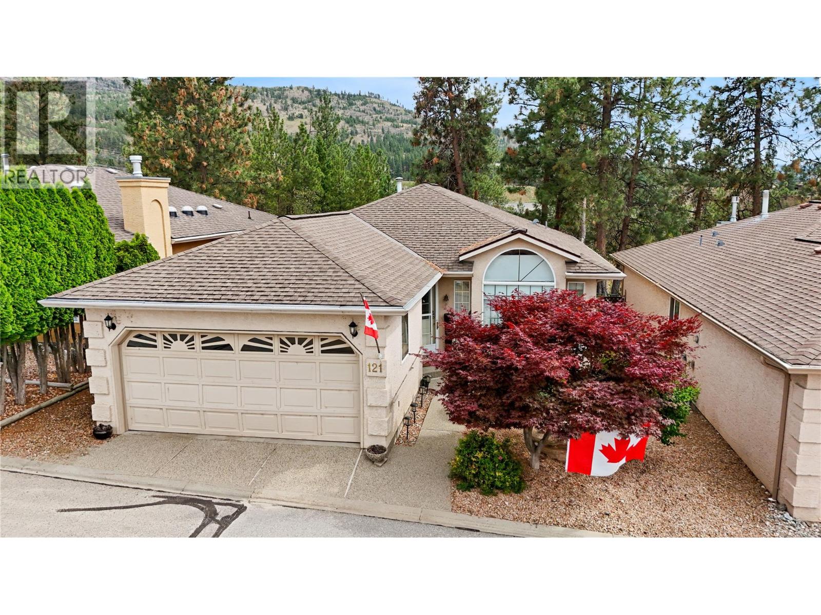 #121 1634 Carmi Avenue - 1