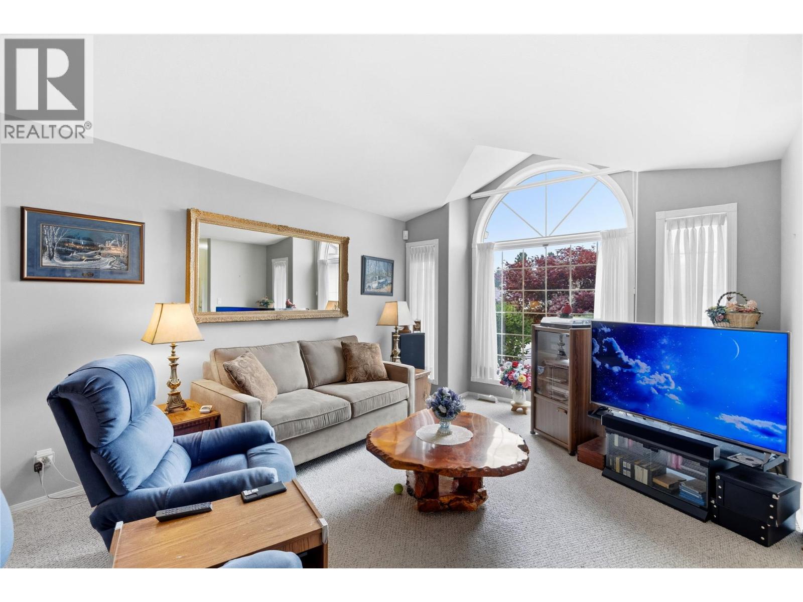 #121 1634 Carmi Avenue - 13