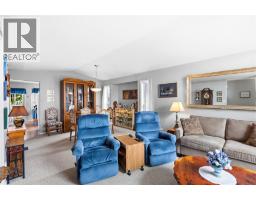 1634 Carmi Avenue Unit# 121, Penticton, BC V2A8K5 Photo 14
