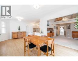 Living room/Dining room - 195 Silverbirch Boulevard, Glanbrook, ON L0R1W0 Photo 11