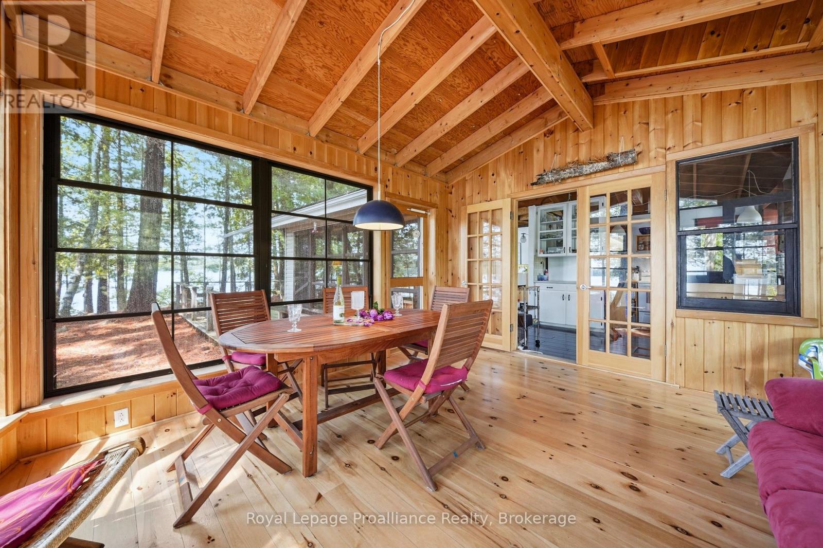 786 MAZINAW LAKE - 17