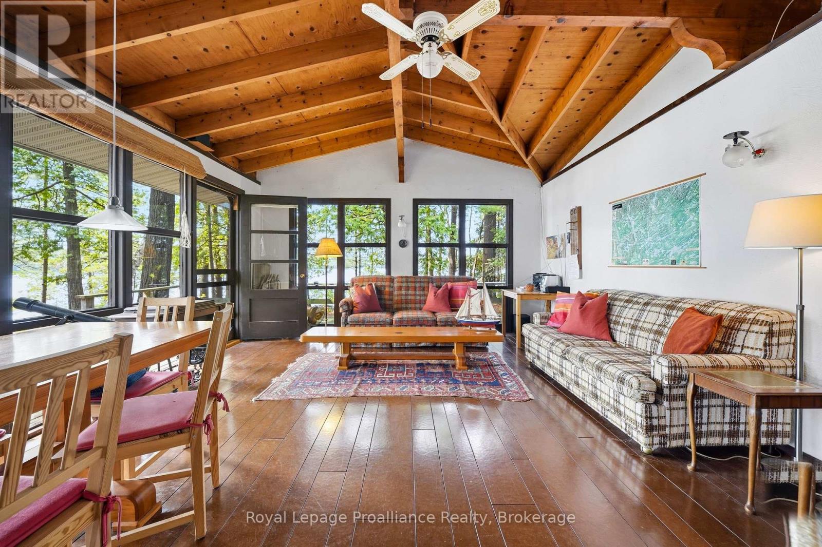 786 MAZINAW LAKE - 20