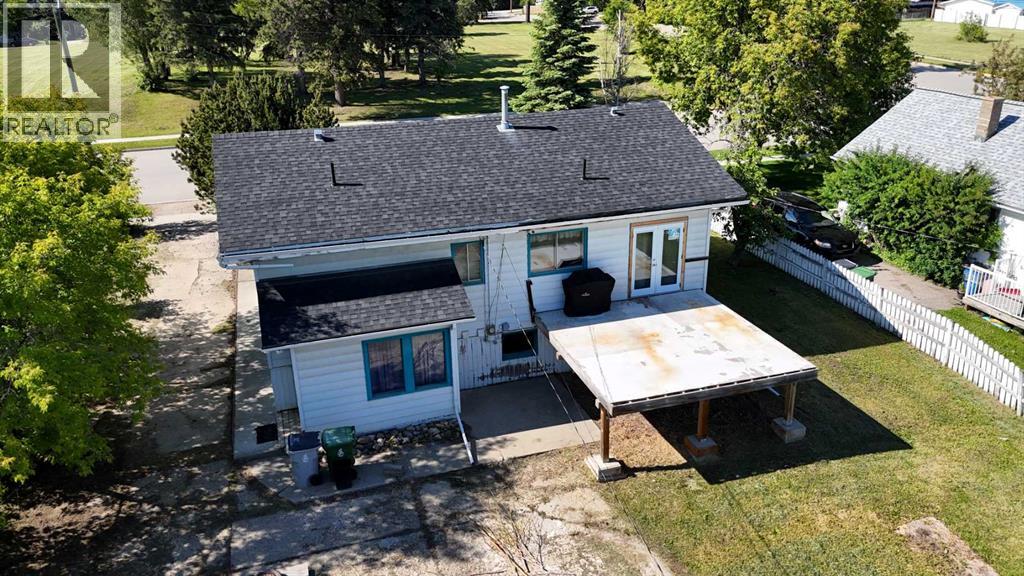 4711 5 Avenue - 13