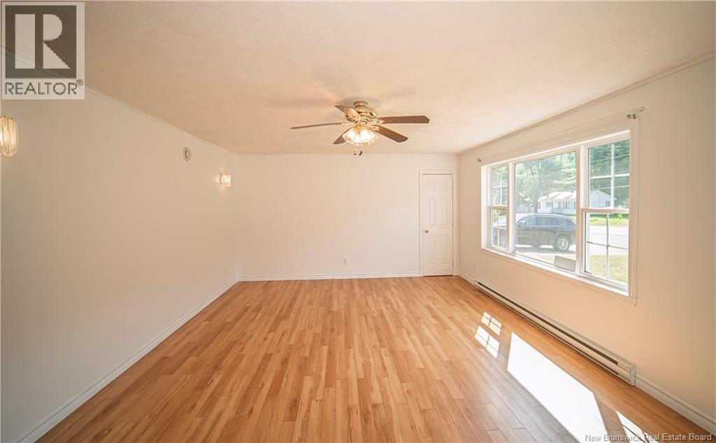 107 Main Street - Image 11