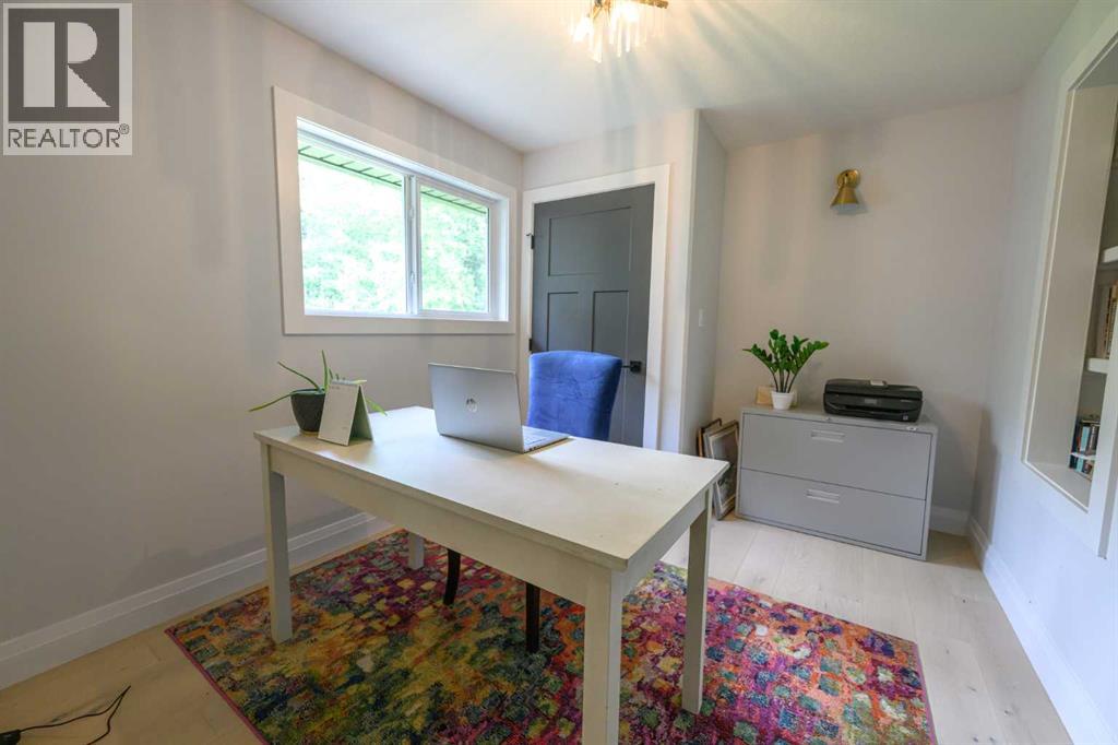 2nd bedroom upstairs