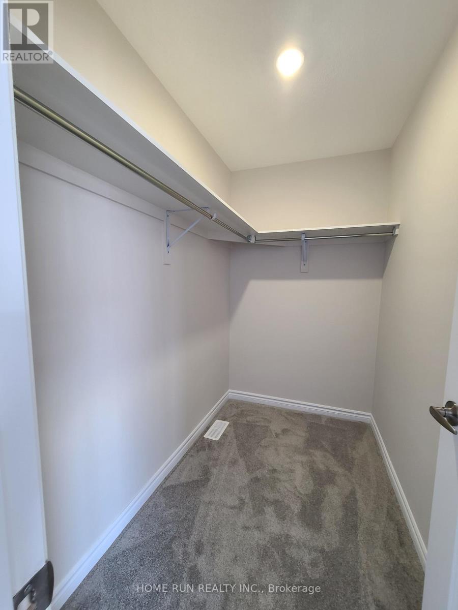 3 Bed, 3 Bath House for Rent in Ottawa – 241 SURFACE LANE, Ottawa – MLS# X13520406 - Image 10