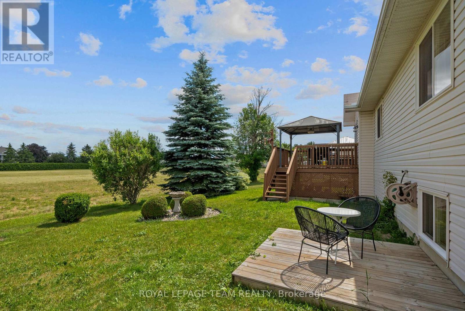 6 STONEHAVEN WAY - 37