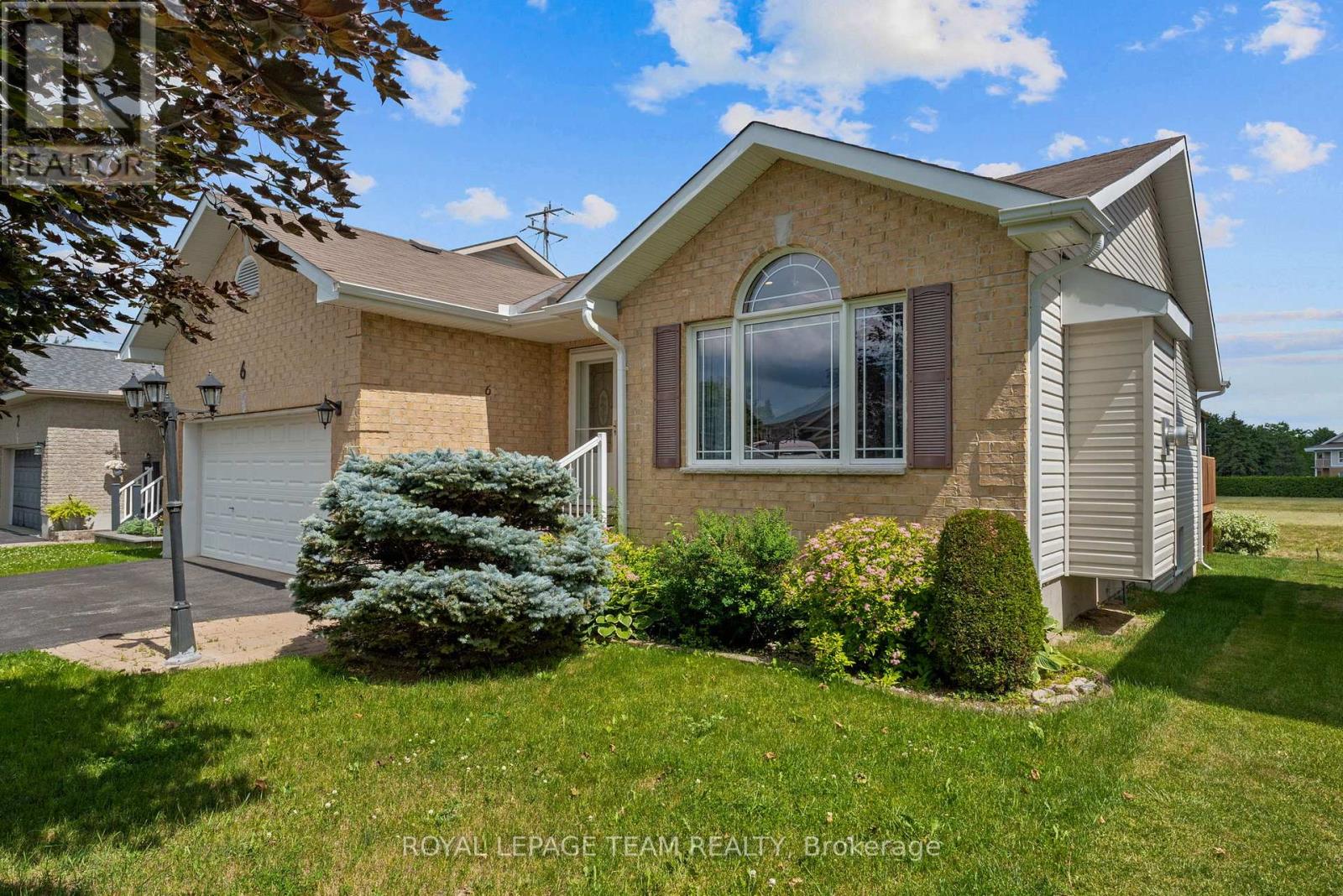 6 STONEHAVEN WAY - 4