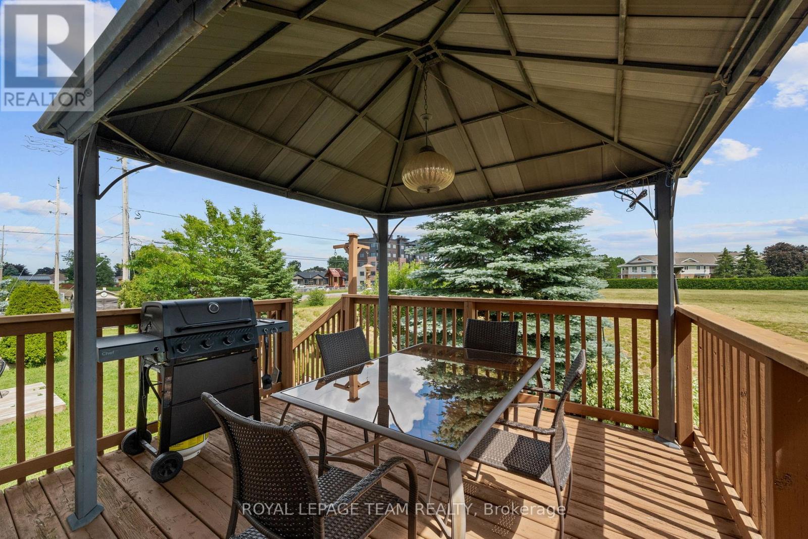 6 STONEHAVEN WAY - 42