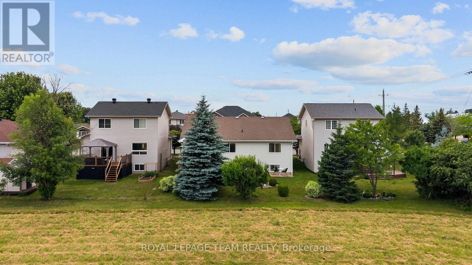 6 STONEHAVEN WAY - 45