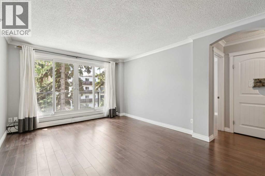 #302 110 24 Avenue SW - 5