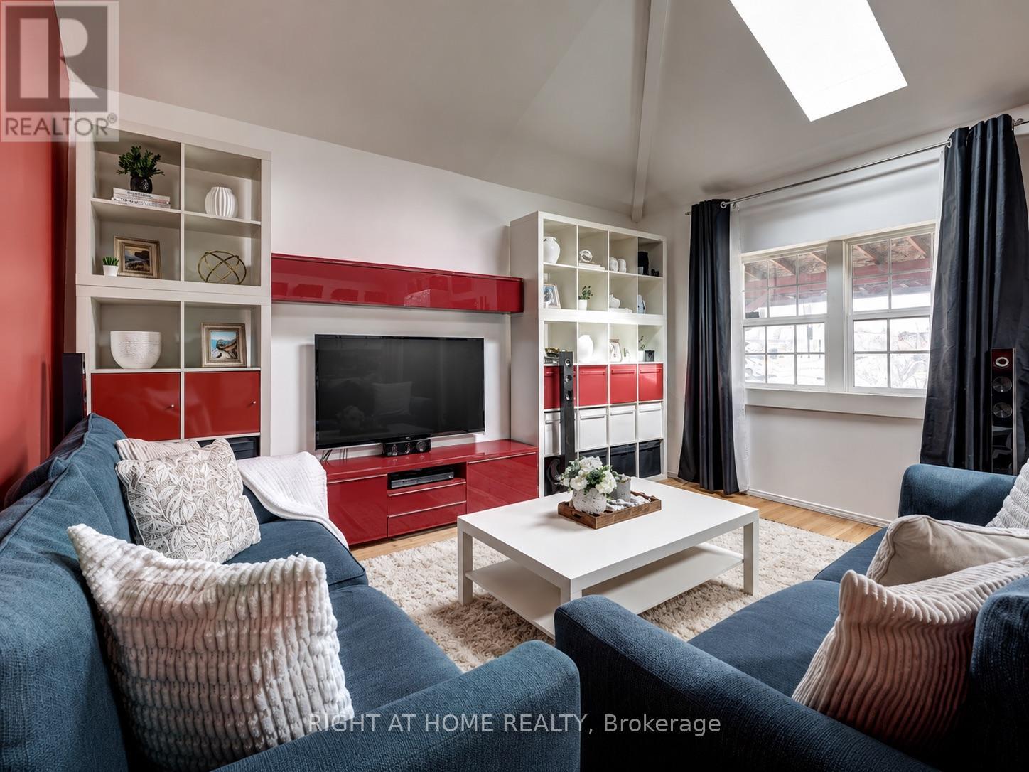 483 CLARKE ROAD - Image 11