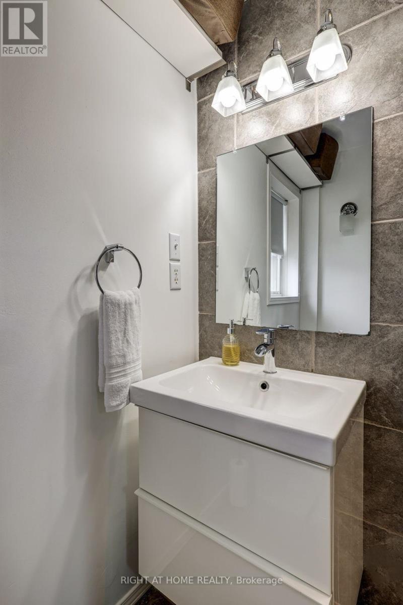 483 CLARKE ROAD - Image 19