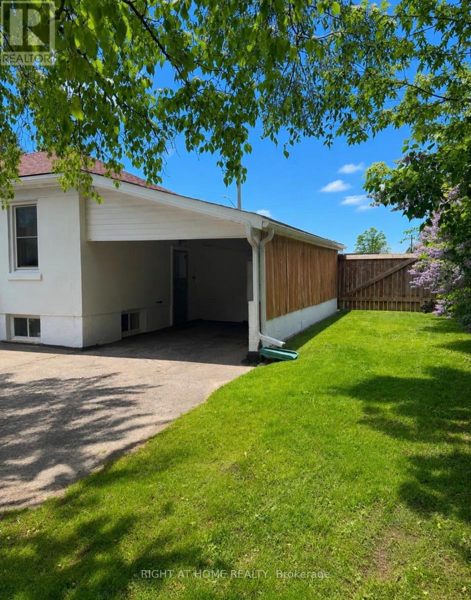 483 CLARKE ROAD - Image 29