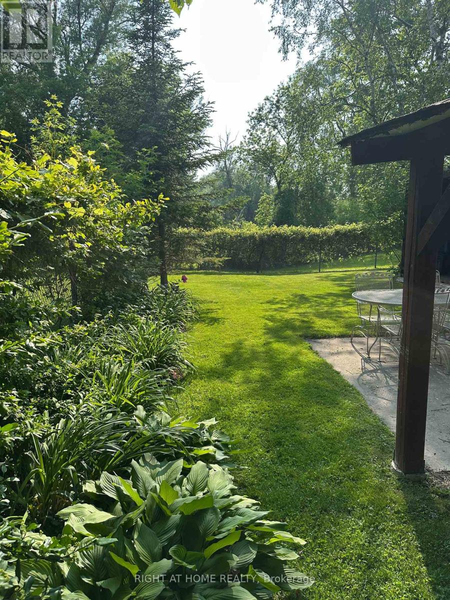 483 CLARKE ROAD - Image 30