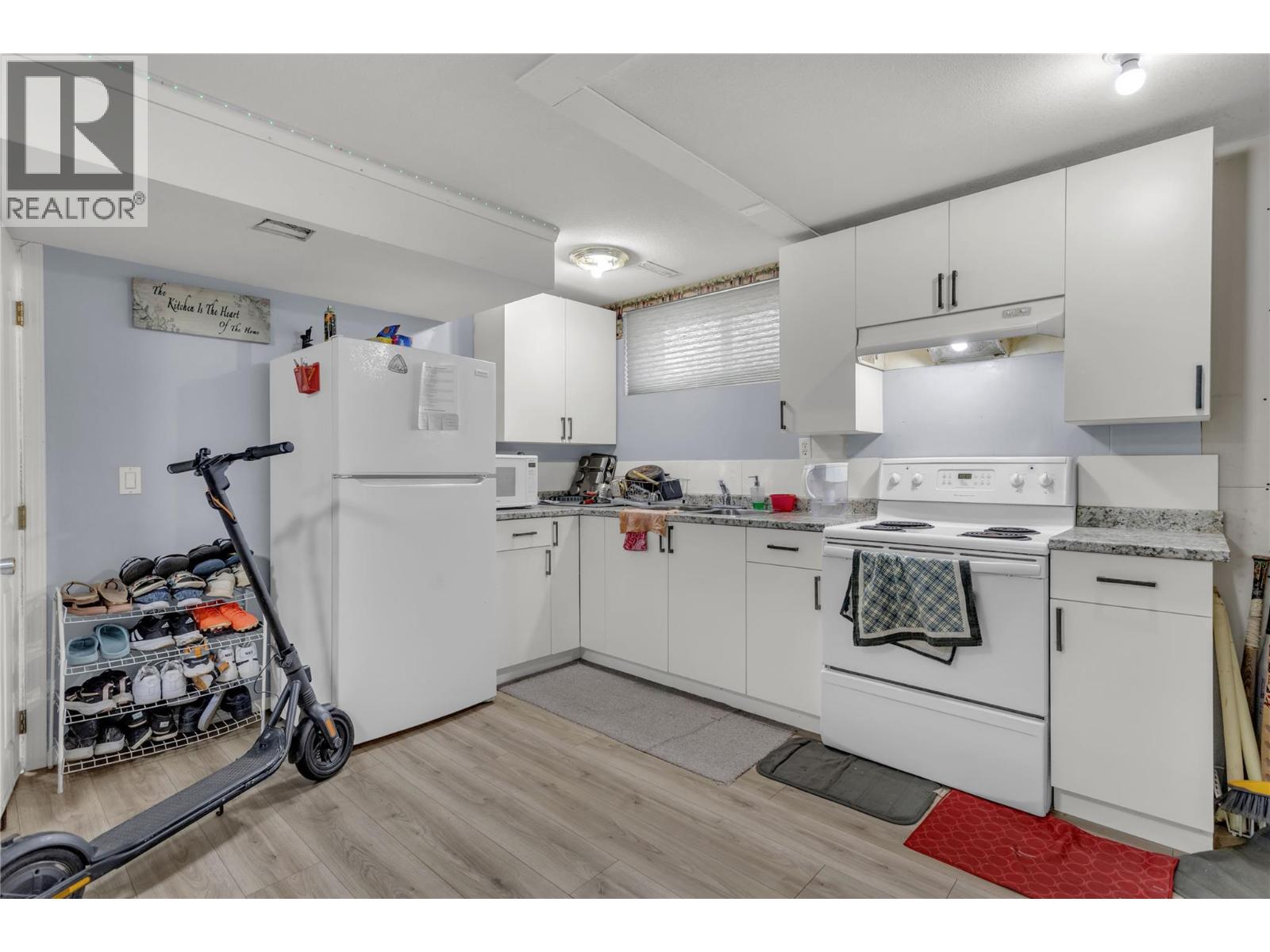324 Klassen Road, Kelowna