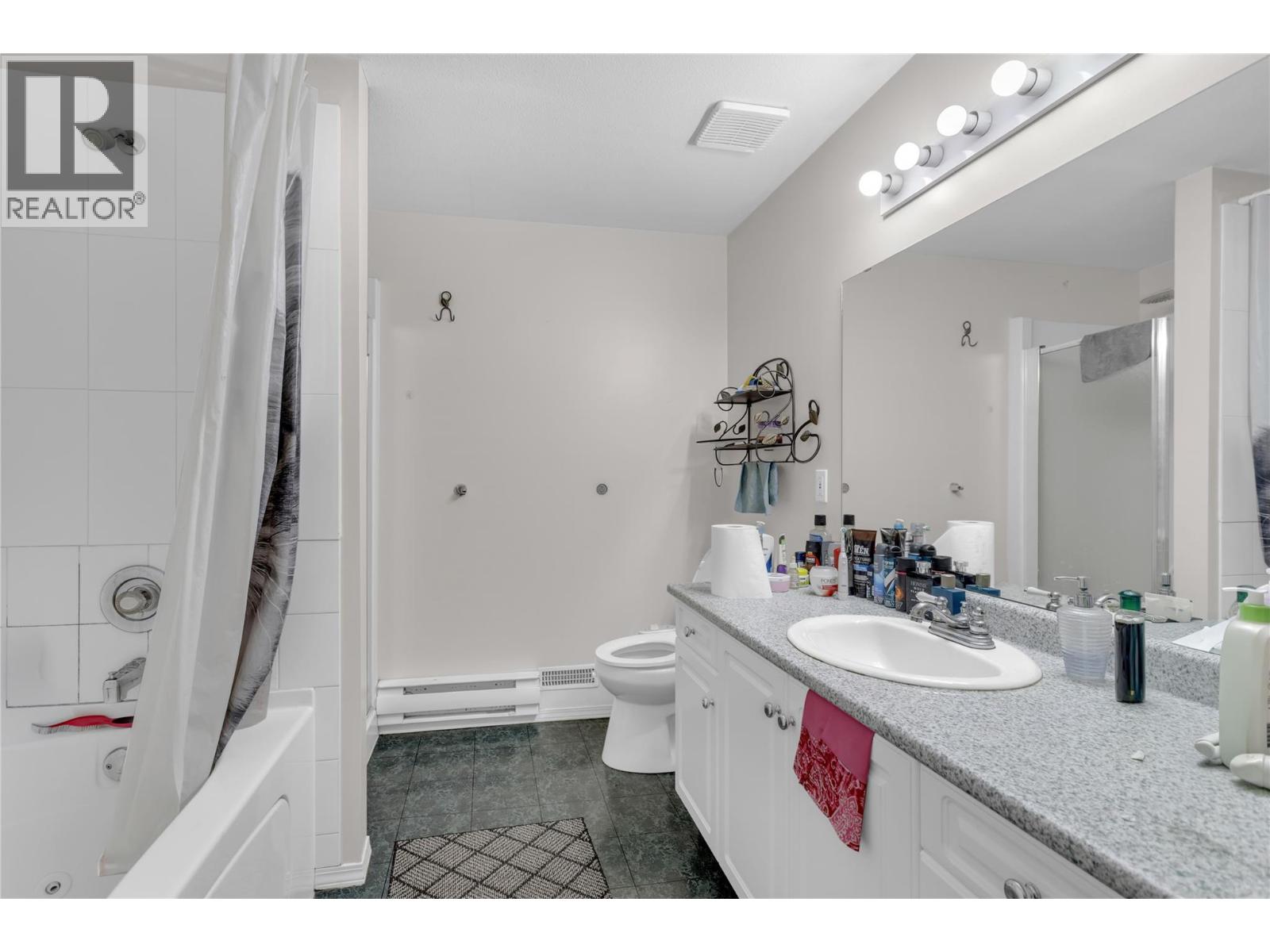 324 Klassen Road, Kelowna