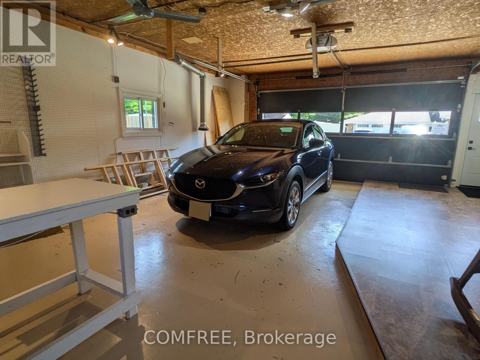21 SEACLIFF DRIVE W - 41