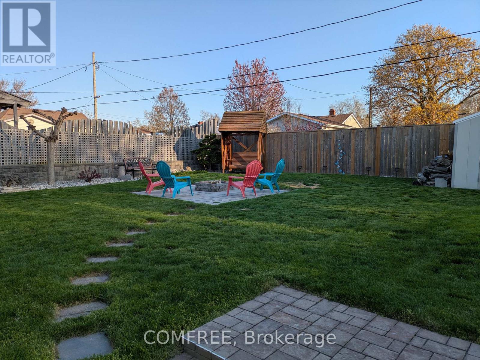 21 SEACLIFF DRIVE W - 6