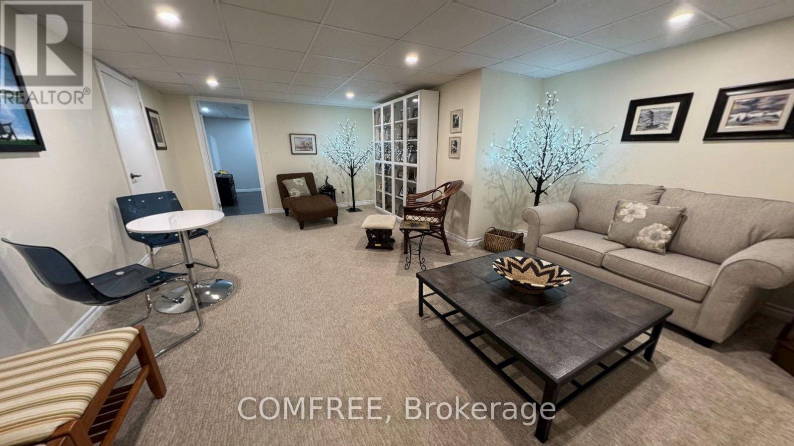21 SEACLIFF DRIVE W - 28