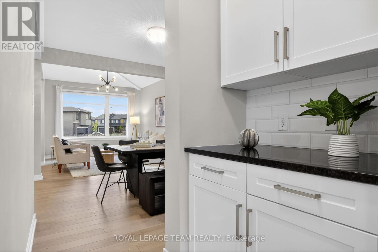 408 GIDRAN CIRCLE - 13