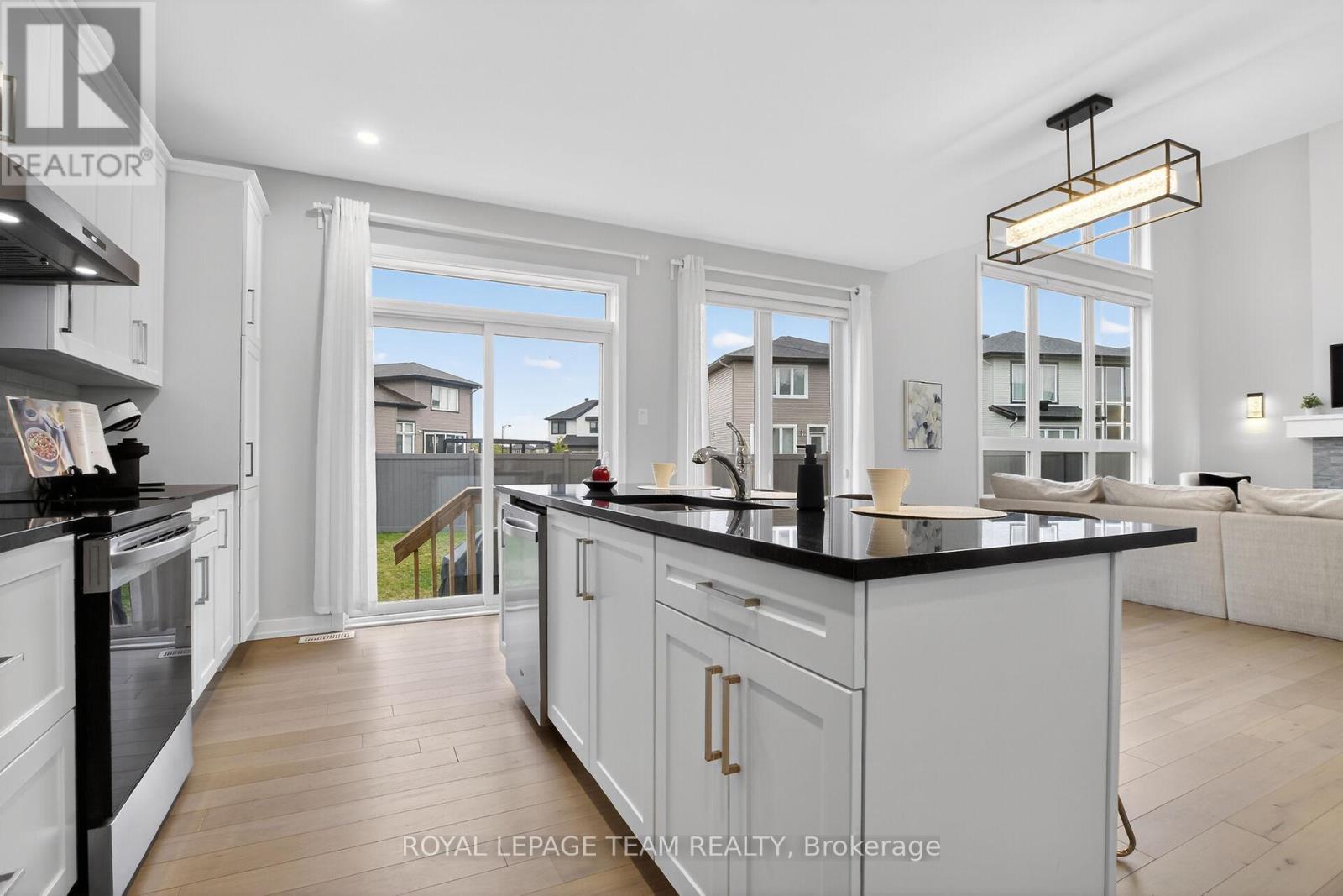 408 GIDRAN CIRCLE - 15