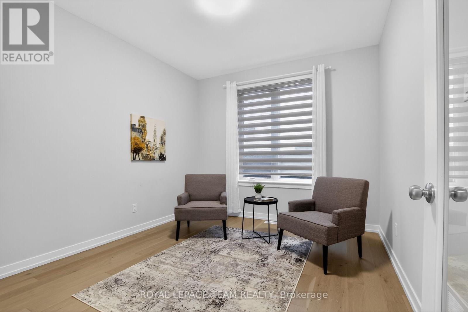 408 GIDRAN CIRCLE - 23