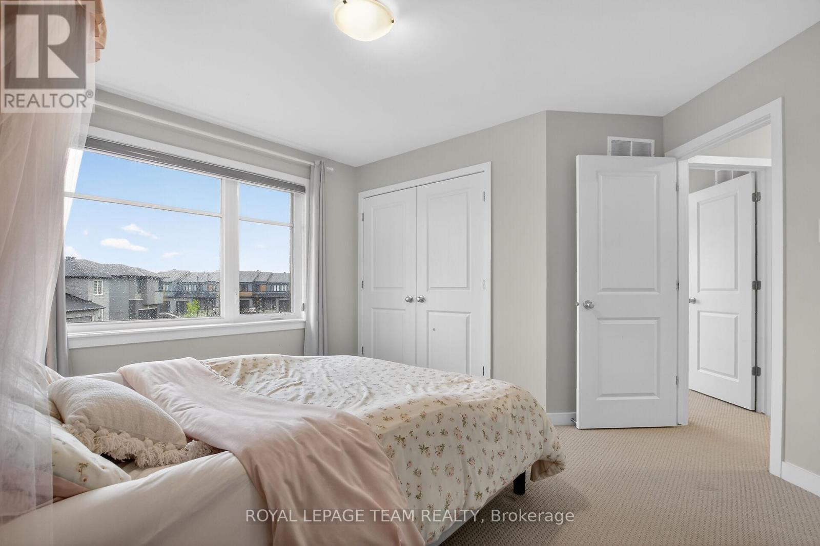 408 GIDRAN CIRCLE - 37