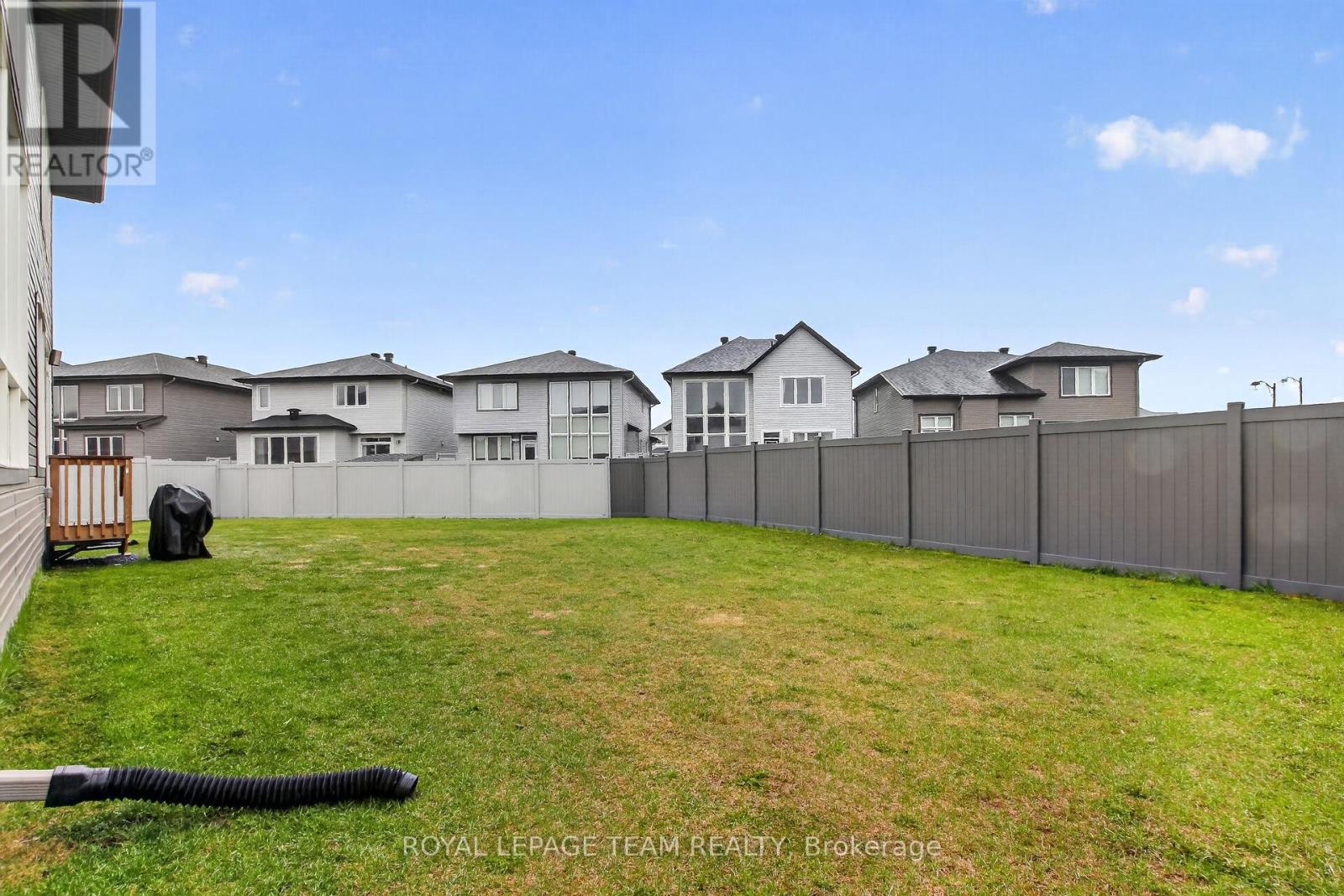 408 GIDRAN CIRCLE - 46