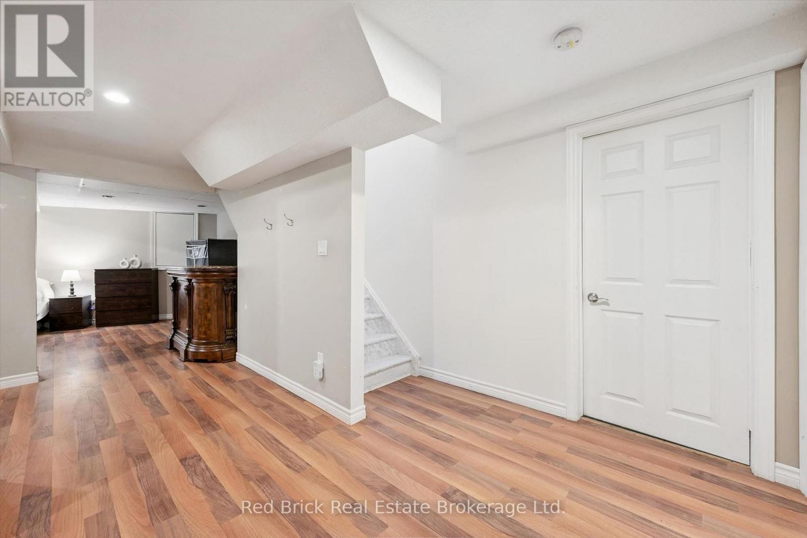 #36 90 FERMAN DRIVE - Image 20