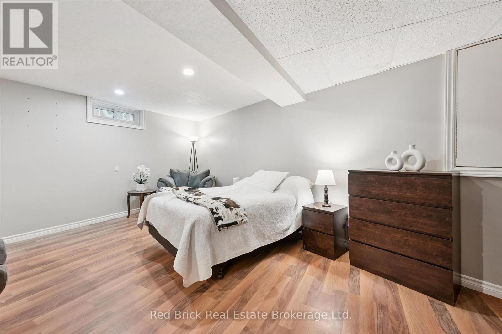 #36 90 FERMAN DRIVE - Image 23