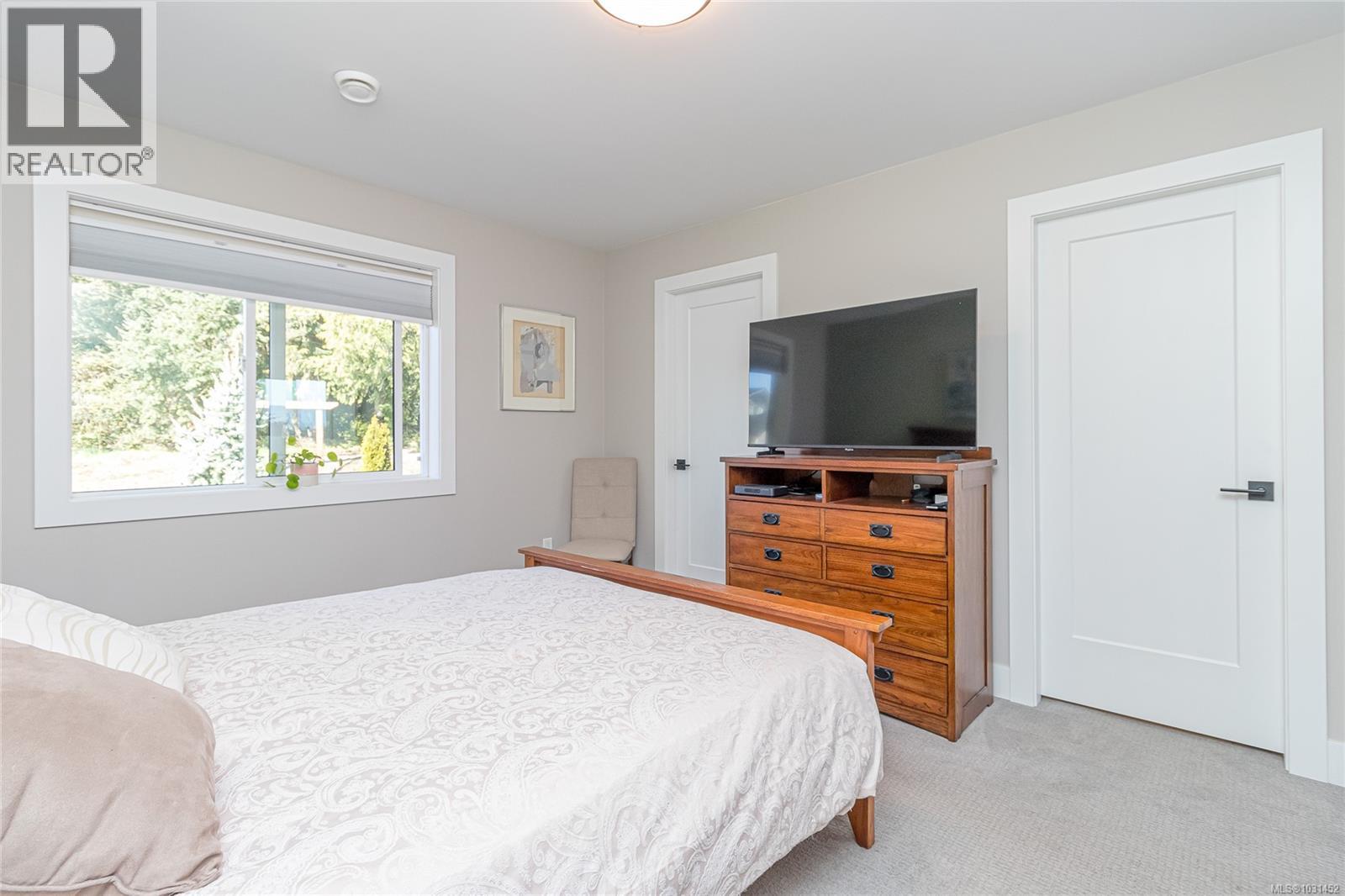 #15 3195 Herons Way - 14