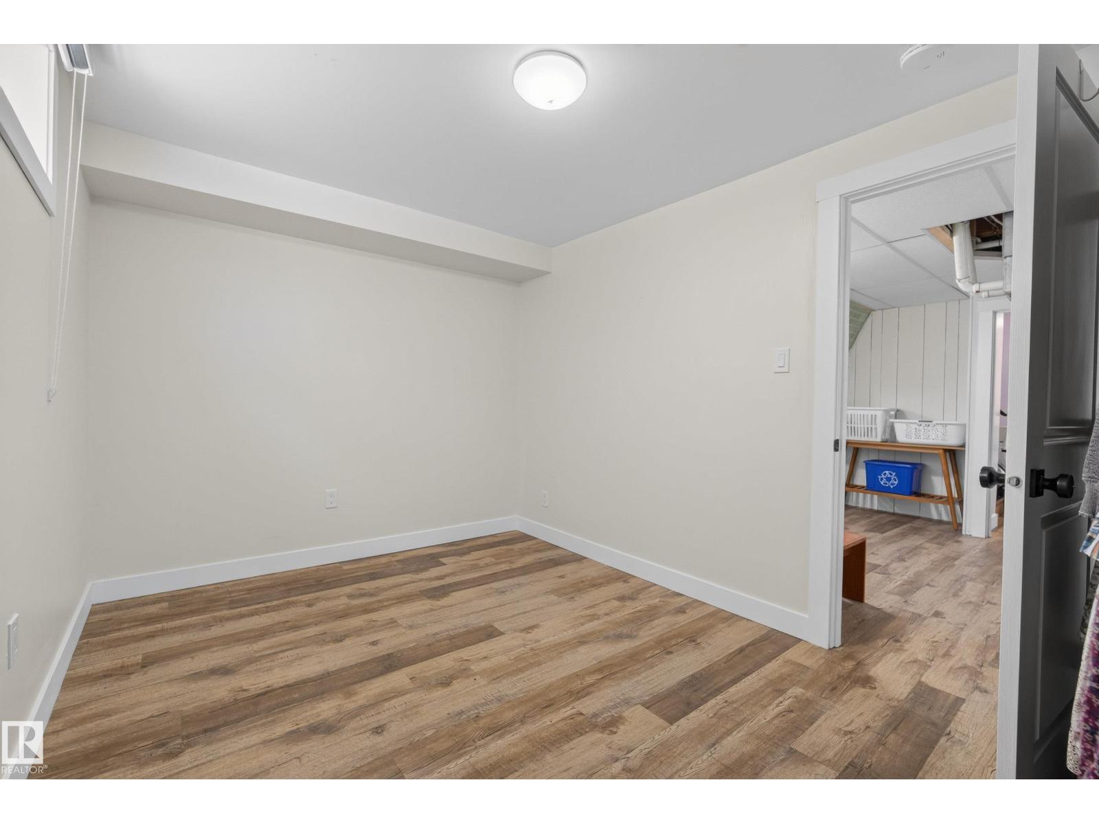 14128 73 ST NW - 36