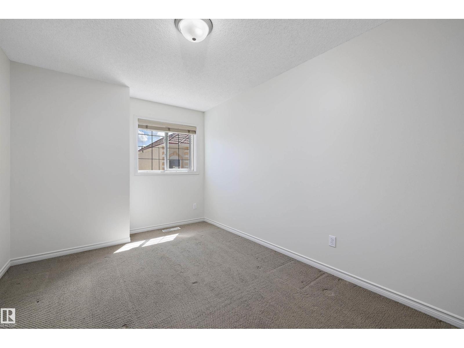 #101 13825 155 AV NW — photo 28